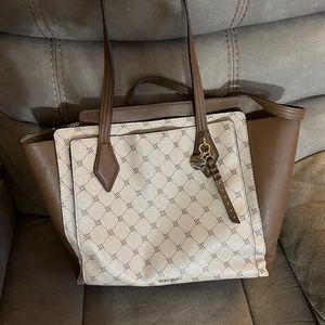 Nine West shoulder bag